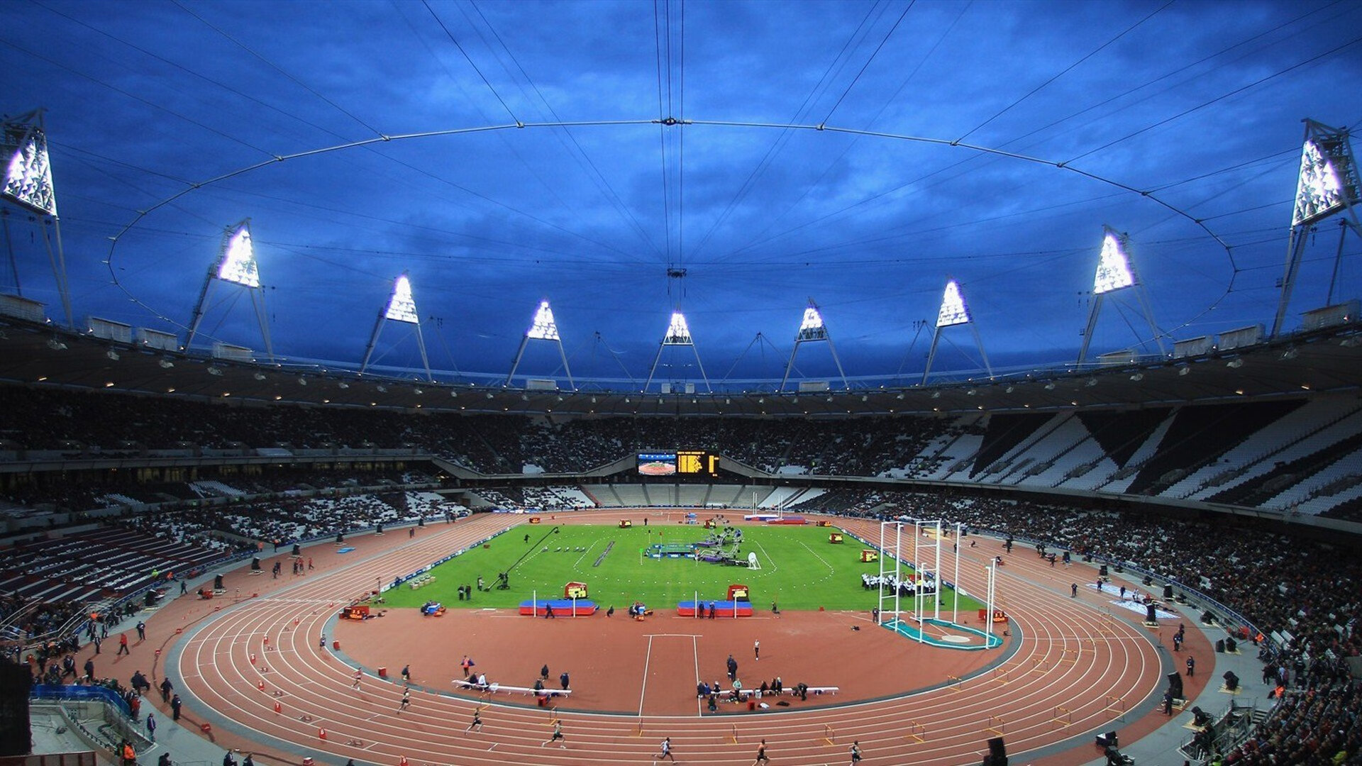 布达佩斯之夜，萨卡压哨绝杀，匈牙利2-1卡塔尔引爆2026世界杯